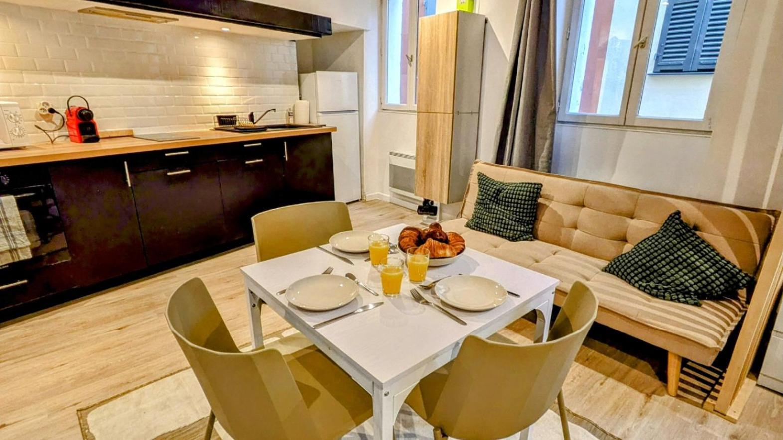 Le Studio Cosy, Centre Historique, Wifi, Neuf جراس المظهر الخارجي الصورة